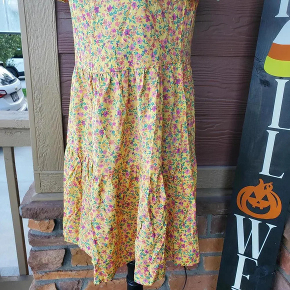 Time and Tru Short Sleeve Floral Printed Woven Mini Dress Women's Size XS (0-2) - Picture 10 of 16